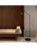 Lampadaire LED LYB acier noir 5W 3000K IP20 dans un salon