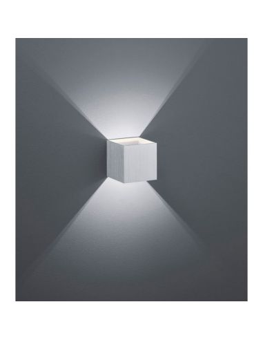 Aplique LED quadrado LOUIS 2 luzes para cima e para baixo detalhe da luz de alumínio