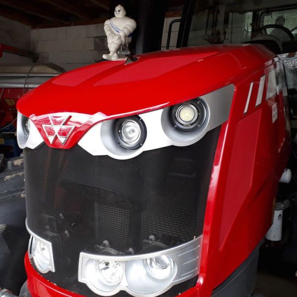 Faro LED redondo para empotrar en Class Fendt Massey Ferguson 32W 3.000Lm Clase 3 10V-36V Thomas LED