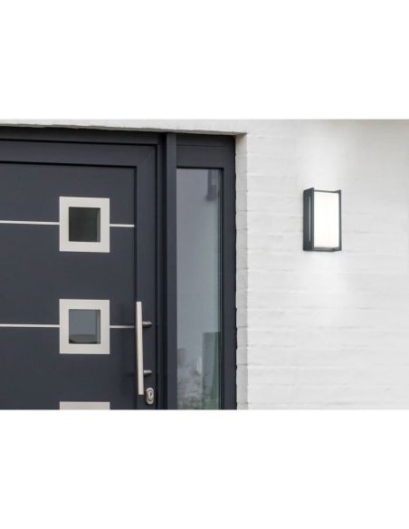 Aplique de pared LED INDUS para uso exterior foto ambiente