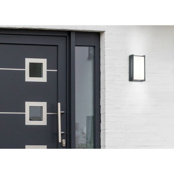 Aplique de pared LED INDUS para uso exterior foto ambiente