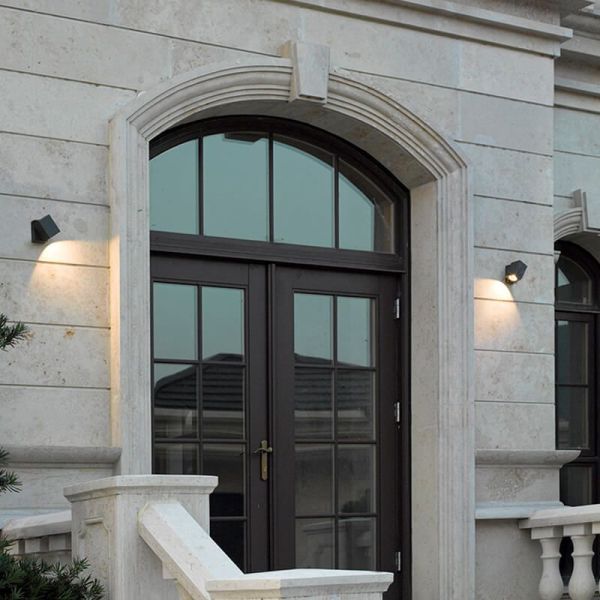 Arandela LED TIBER formato giratório para uso externo