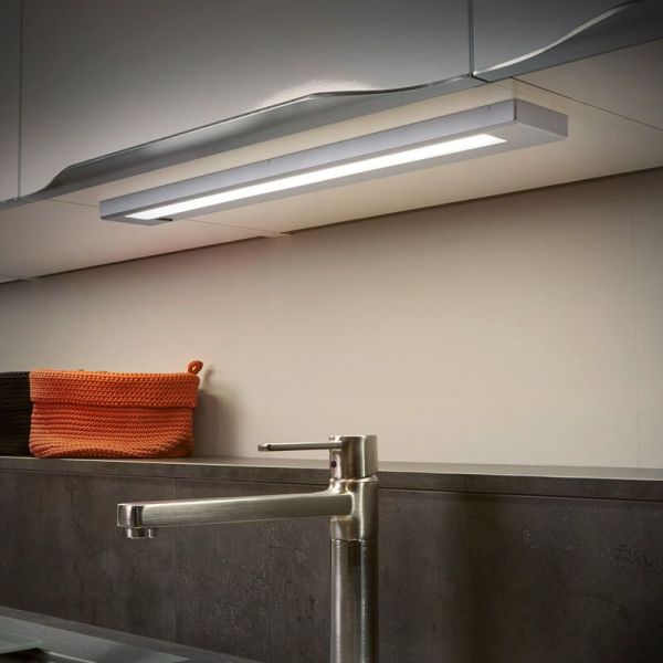 Aplique pared LED lámpara bajo armario para cocina 55cm ALINO | LeonLeds