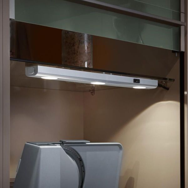 Aplique pared LED luz bajo mueble cocina 3 luces con interruptor ARAGON | LeonLeds