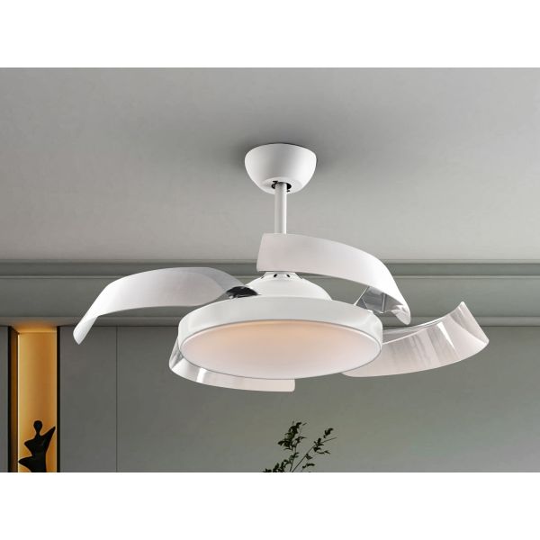 Ventilateur de plafond LED ENZO à intensité variable, pales rétractables, photo d'ambiance à pales ouvertes