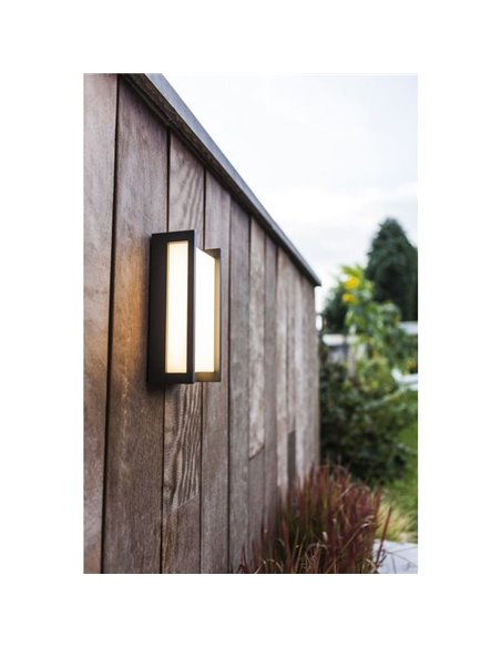 Aplique exterior LED QUBO rectangular antracita 3000K/4000K con y sin sensor de movimiento