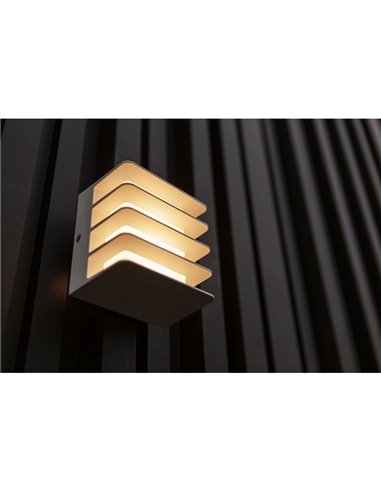 Aplique de exterior LED GRIDY con diseño de parrilla 14,5W 3000K