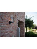 Farol de pared FLAIR con estilo rústico con y sin sensor de movimiento E27