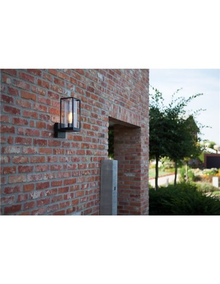 Farol de pared FLAIR con estilo rústico con y sin sensor de movimiento E27