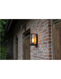 Farol de pared FLAIR con efecto madera para exterior E27 2