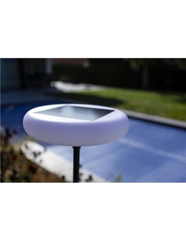 Lampadaire solaire portable POPS avec USB rechargeable 3000K - IF Design Award