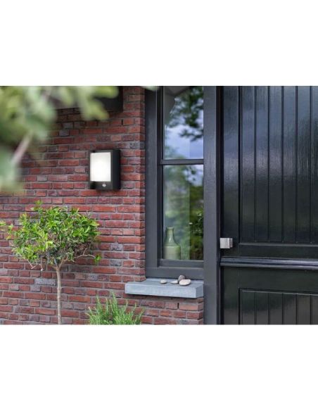 Aplique exterior LED ARBOUR sensor movimiento IP44 4000K | LeonLeds
