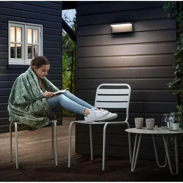 Aplique LED exterior BUSTAN 3.8W 4000K sensor movimiento IP44 | LeonLeds