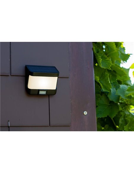Applique murale panneau solaire TRY LED, noir mat détecteur de mouvement 5000K