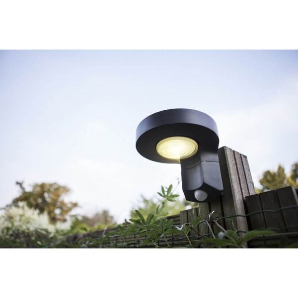 Aplique solar LED redondo DISO con cabezal móvil y sensor de movimiento, antracita 4000K