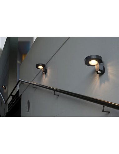 Aplique solar LED redondo DISO con cabezal móvil y sensor de movimiento, antracita 4000K