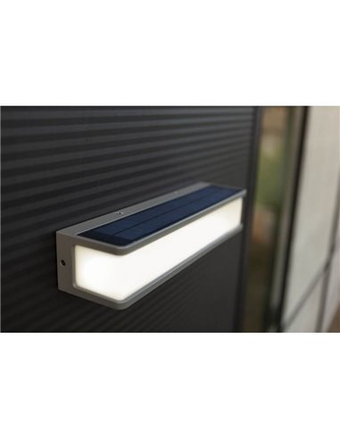 Potente aplique solar LED retangular DOBLO XL antracite 16,5W 4000K com sensor de movimento