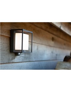 Aplique solar LED con difusor opal cuadrado CURTIS antracita 3w 3000k 2