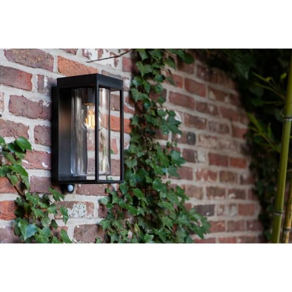 Aplique LED solar FLAIR con sensor de movimiento vaso transparente redondo con bombilla de filamento incluida E27