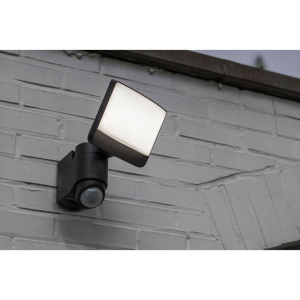 Proyector potente LED con cabezal orientable SUNSHINE con sensor de movimiento antracita PIR 5000K 12,5W/15,4W
