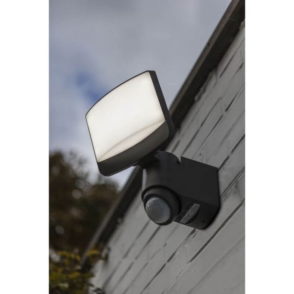 Proyector potente LED con cabezal orientable SUNSHINE con sensor de movimiento antracita PIR 5000K 12,5W/15,4W