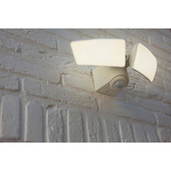 Proyector LED exterior con 2 cabezales ARTICA blanco con sensor PIR 2700K-6500K -LUTEC Connect-
