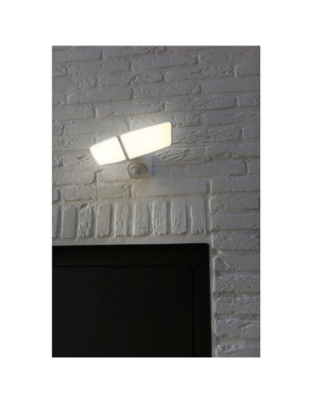 Proyector LED exterior con 2 cabezales ARTICA blanco con sensor PIR 2700K-6500K -LUTEC Connect-