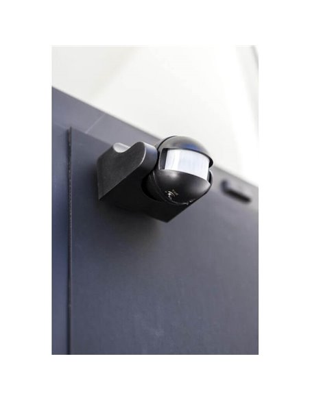Sensor de movimiento independiente SPHERE negro mate con ángulo de 180º y 12m.
