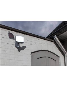 Aplique exterior SUNSHINE M con panel solar independiente (cable 5m) y sensor de movimiento 5000K 2