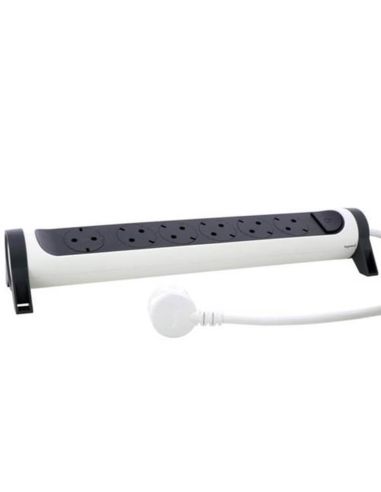 Regleta de Enchufes 6 tomas ransates fija y giratoria 1,5Mts Cable y Interruptor 2P+T Blanca y Negra 694529