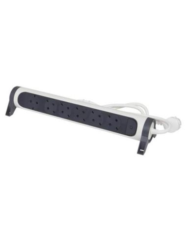 Regleta de Enchufes 6 tomas ransates fija y giratoria 1,5Mts Cable y Interruptor 2P+T Blanca y Negra 694529