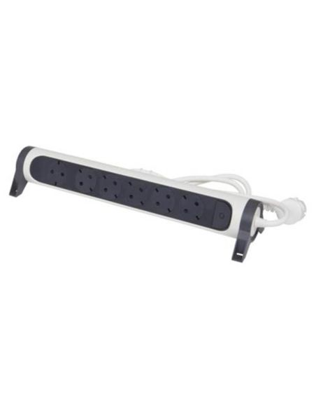 Regleta de Enchufes 6 tomas ransates fija y giratoria 1,5Mts Cable y Interruptor 2P+T Blanca y Negra 694529