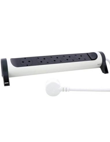 Regleta de Enchufes 5 tomas ransates fija y giratoria 1,5Mts Cable y Interruptor 2P+T protección Blanca y Negra 694531