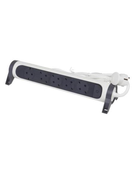 Regleta de Enchufes 5 tomas ransates fija y giratoria 1,5Mts Cable y Interruptor 2P+T protección Blanca y Negra 694531