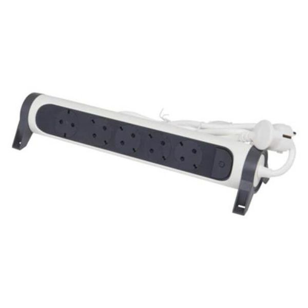 Regleta de Enchufes 5 tomas ransates fija y giratoria 1,5Mts Cable y Interruptor 2P+T protección Blanca y Negra 694531