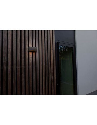 Aplique solar INKA con diseño refinado con panel solar 9W 3000K antracita