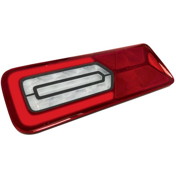 Piloto trasero LED con triangulo y conector AMP 1.5-7P-M LC12 Black Edition  Vignal