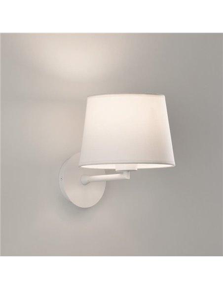 Applique avec abat-jour STILO texturé blanc, 15W E27 - Dimensions : ↔ 25,9cm | ↕ 23,2 cm