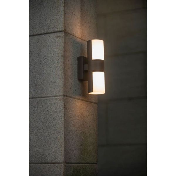 Aplique tubular LED exterior CYRA antracita con cabezales que rotan 350º 3000K