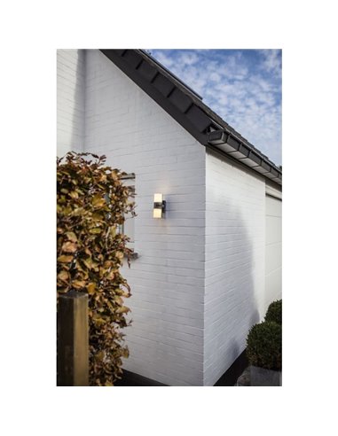 Aplique LED tubular exterior CYRA antracita con sensor de movimiento negro, con cabezales que rotan 350º 3000K