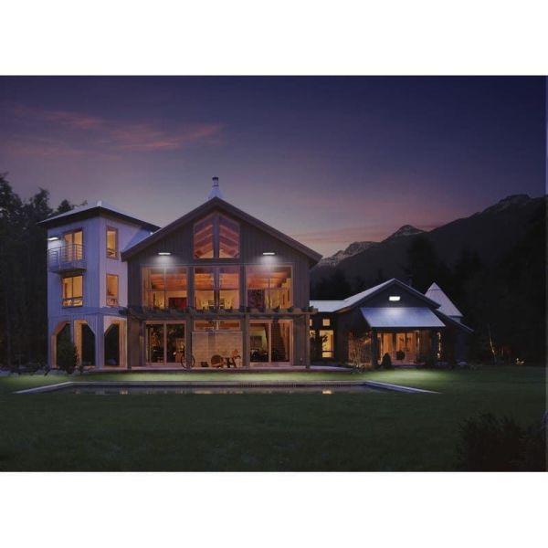 Projetor LED 30W Com Plug Preto Faixa ESSENCIAL 4000K IP65 2700lm | LeonLeds