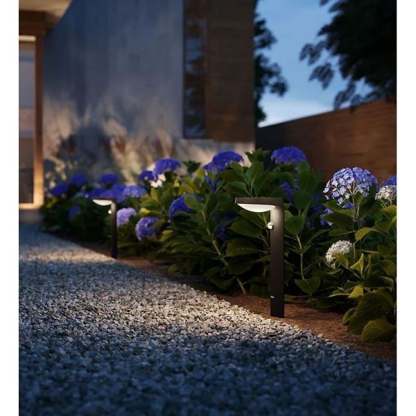 Baliza LED Exterior Moderna TYLA Sensor de Movimiento y Crepuscular 2700K | LeonLeds