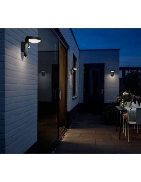Aplique Solar LED Exterior TYLA Sensor de Movimiento 2700K Ultra Efficient Solar | LeonLeds