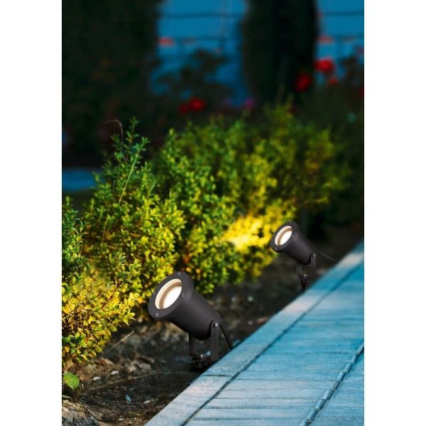 Foco LED Exterior con Pincho UBANGI | LeonLeds