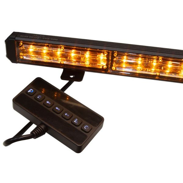 Barra de sinalização direcional em LED homologada para veículos especiais, 8x6x3W, com painel controlador Agropar.
