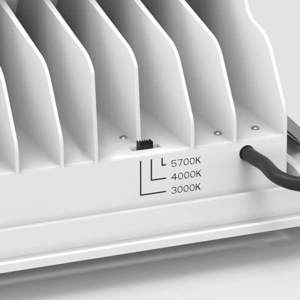 Downlight LED endereçável retangular 38W 3 em 1 3000K-4000K-5500K Switch Branco