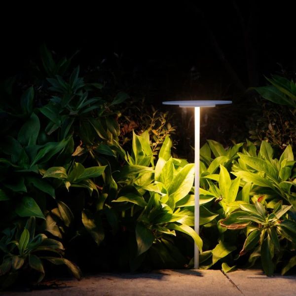 Balise LED d'extérieur YORU SPIKE 3W IP65 blanche ou noire en 2700K ou 3000K 400lm/410lm