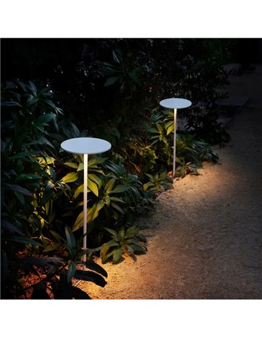 Farol LED externo YORU SPIKE 3W IP65 branco ou preto em 2700K ou 3000K 400lm / 410lm