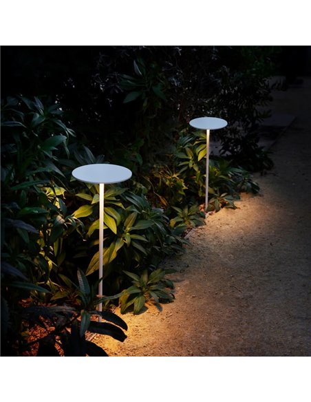 Balise LED d'extérieur YORU SPIKE 3W IP65 blanche ou noire en 2700K ou 3000K 400lm/410lm