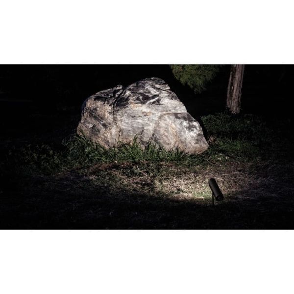 Projetor LED para exterior SKIP SPOT, ângulo de feixe de 19º, 5,5 W IP65 cinza ou ferrugem em 2700 K ou 3000 K 620 lm/660 lm